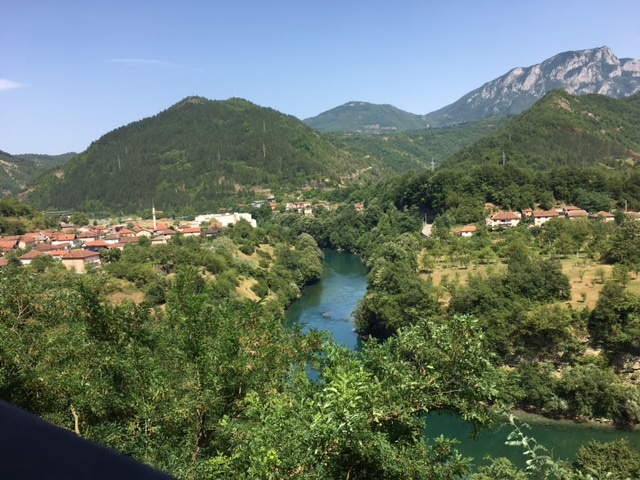 Travel-From-Sarajevo-To-Mostar