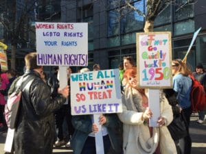 Women's-march-shows-solidarity