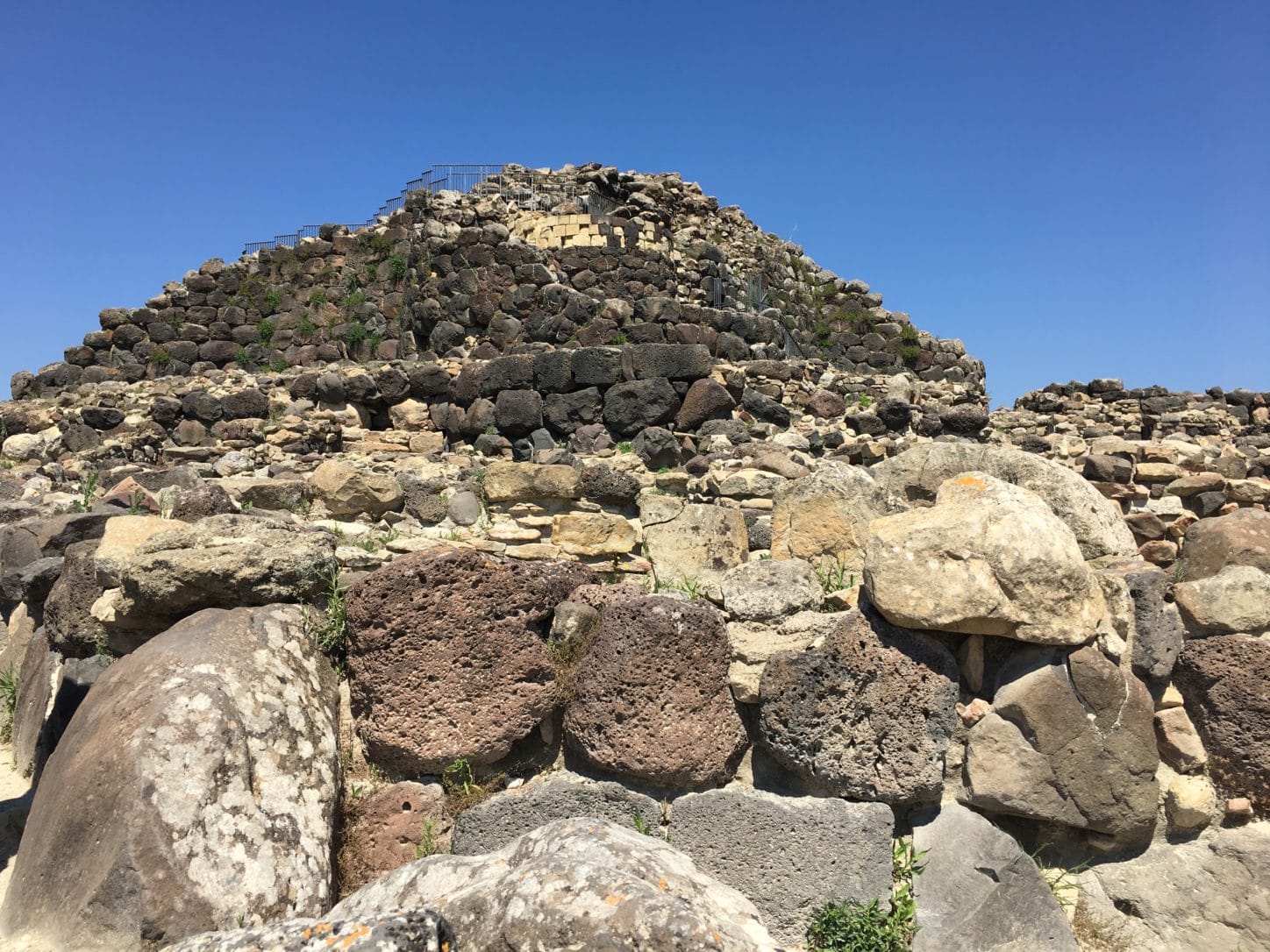 Discover-Nuraghe-at-Barumini