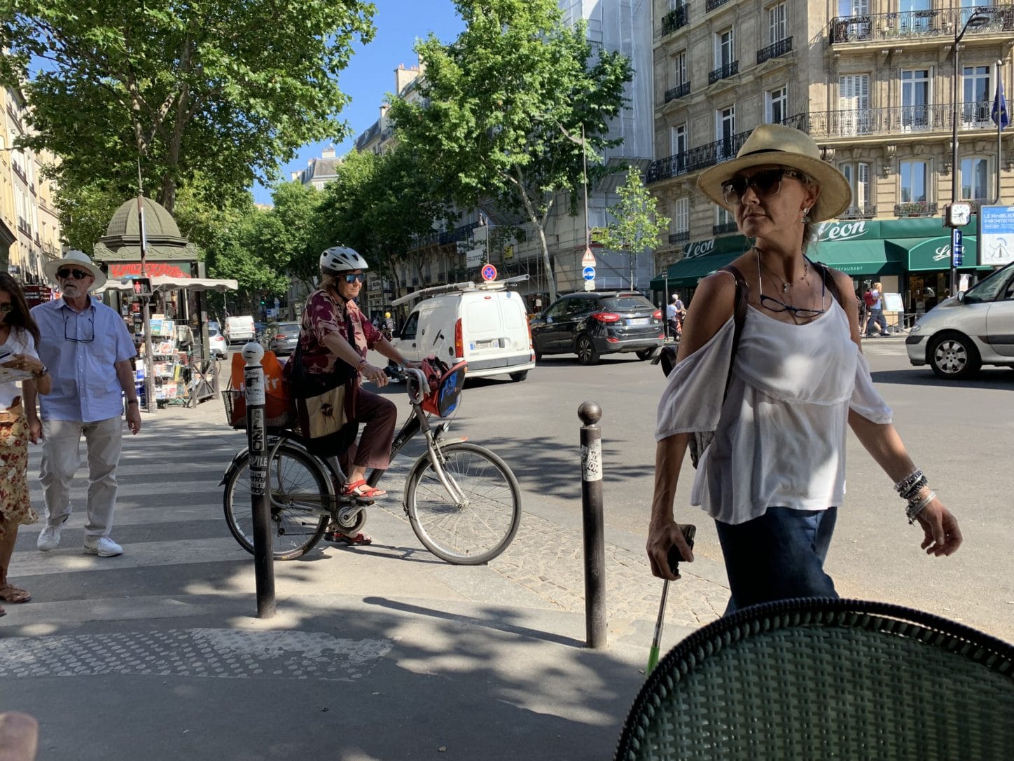 Biking in Paris, Photo by ConsumerMojo.com