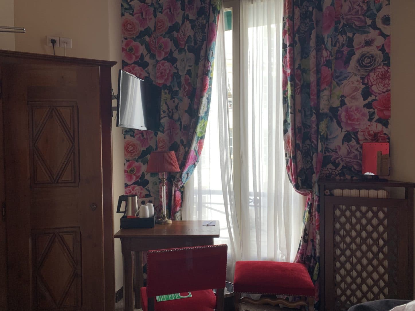 Small room at Hotel des Marroniers, Paris, France. Photo by ConsumerMojo.com