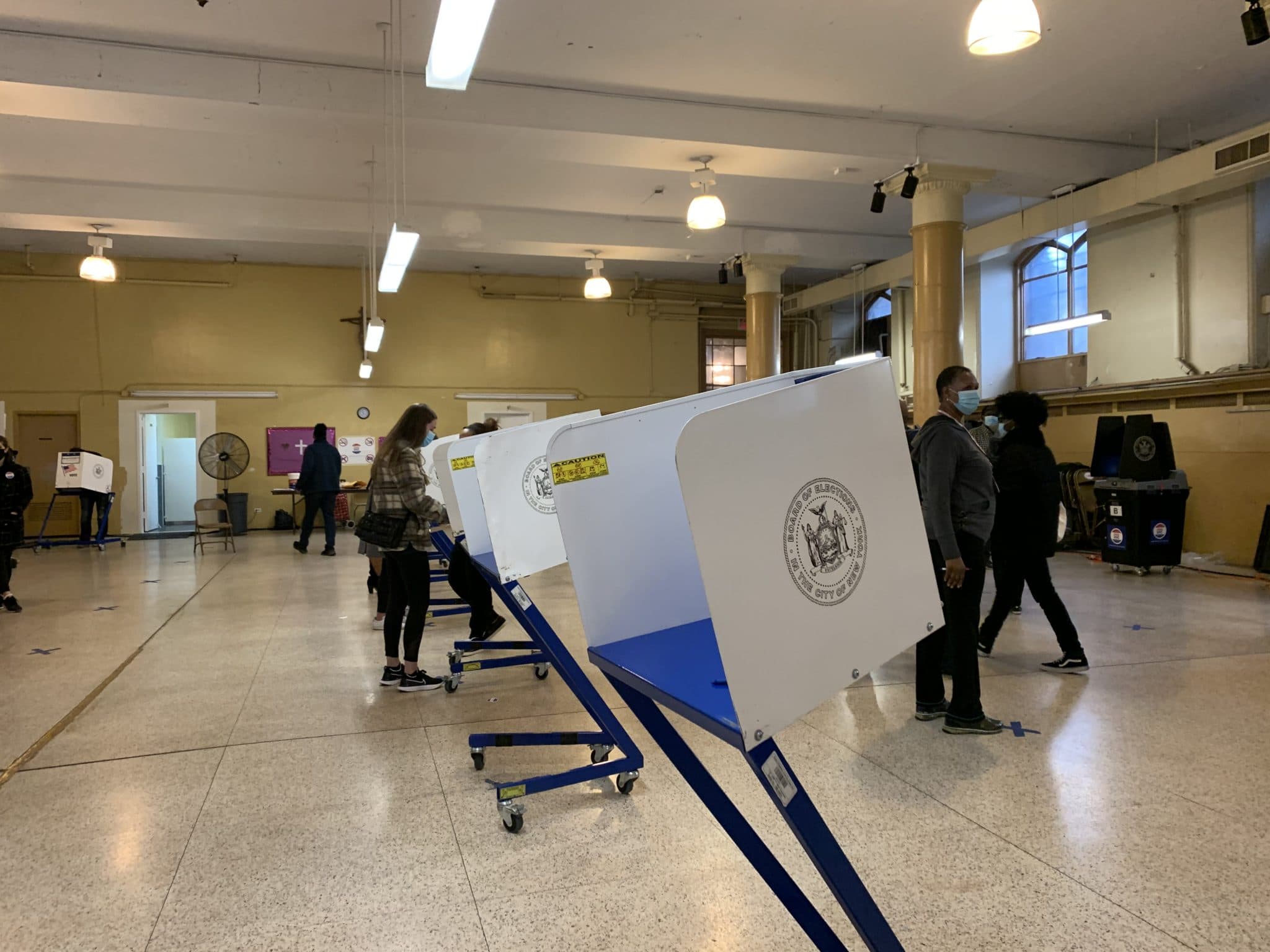Voting place in New York City area to fill out early voting ballots