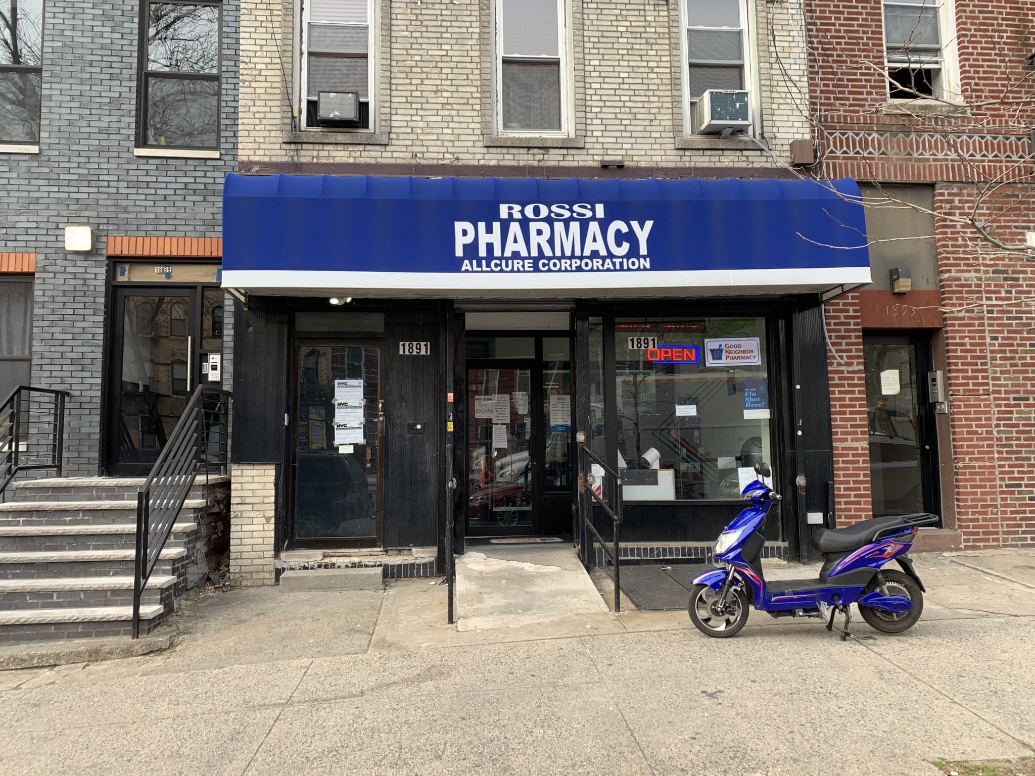 Rossi Pharmacy, East New York, Brooklyn. Photo by ConsumerMoo.com