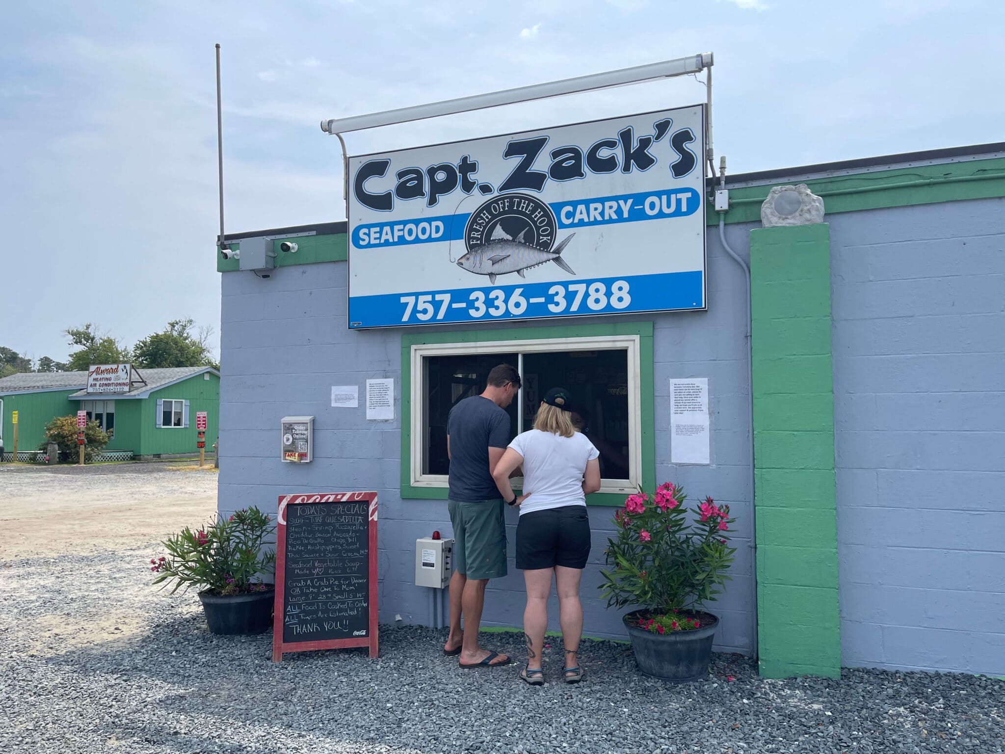 Captain Zack's seafood shack on Chincoteague Island