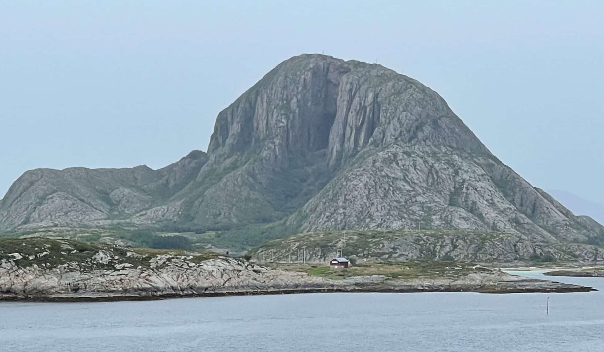 Torghatten