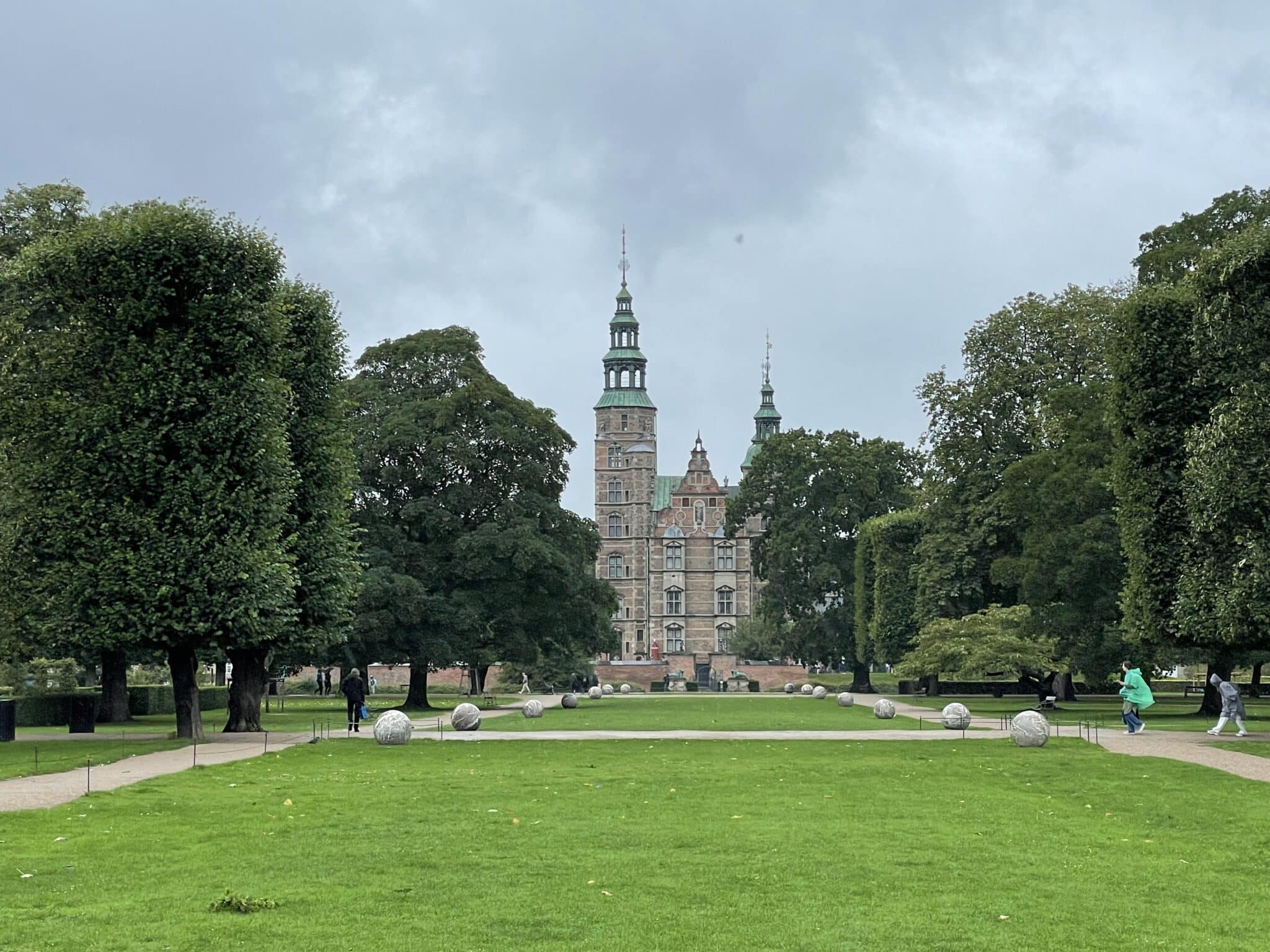 Kings Garden and Rosenborg Palace. Photo by ConsumerMojo.com.