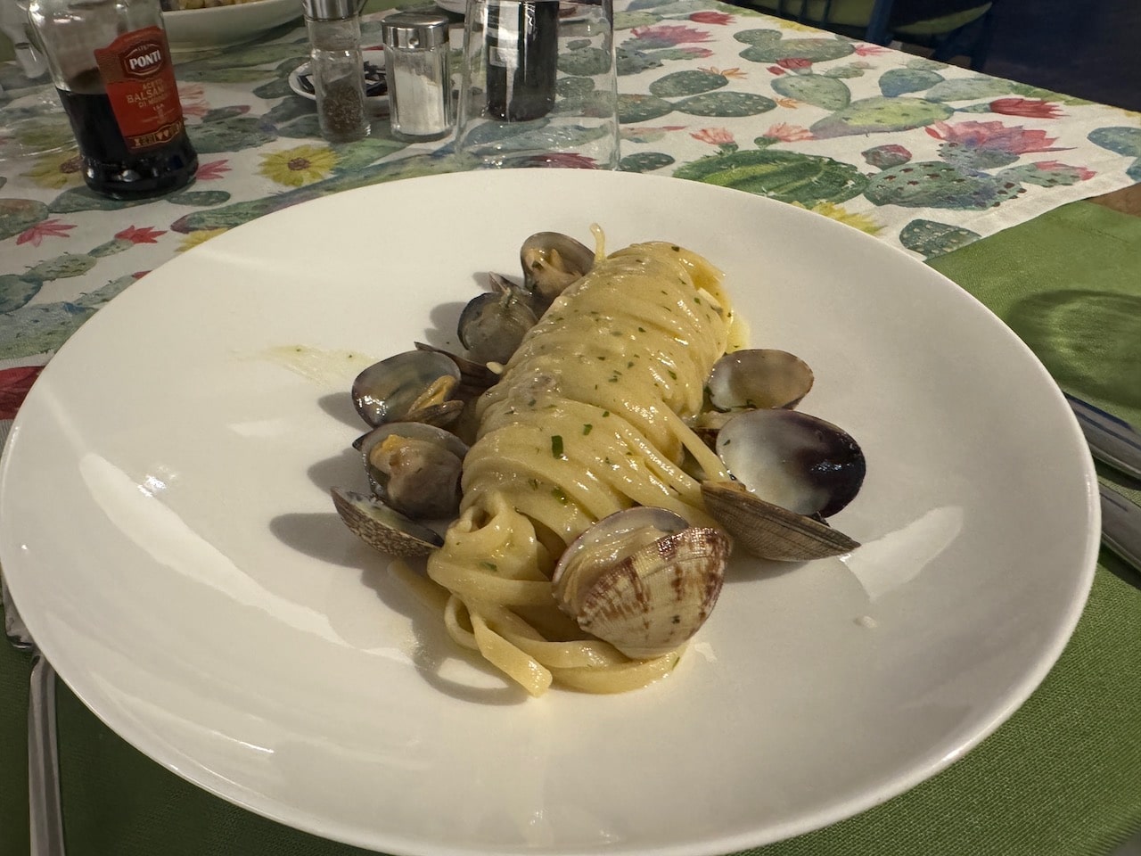 Linguine Vongole, Torre Barbara