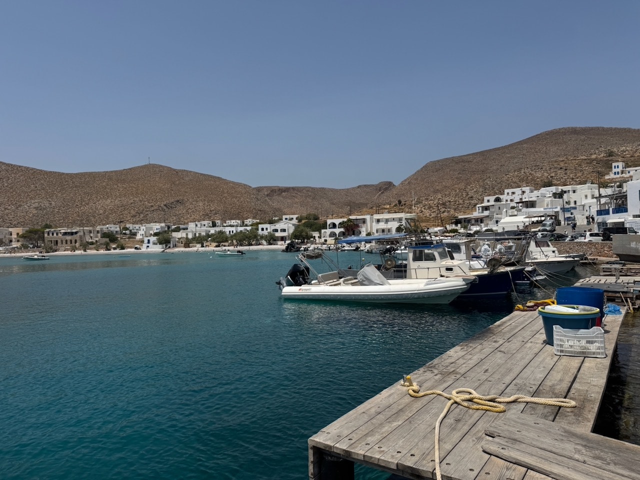 Port at Folegandros. Photo by ConsumerMojo.com