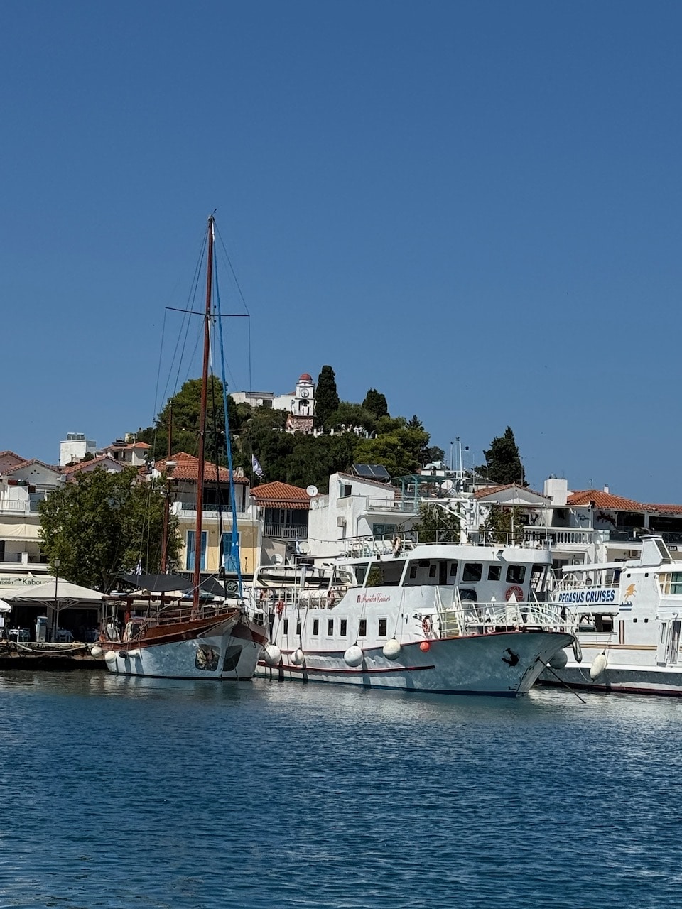 Small boats at Skiathos port. Photo by ConsumerMojo.com